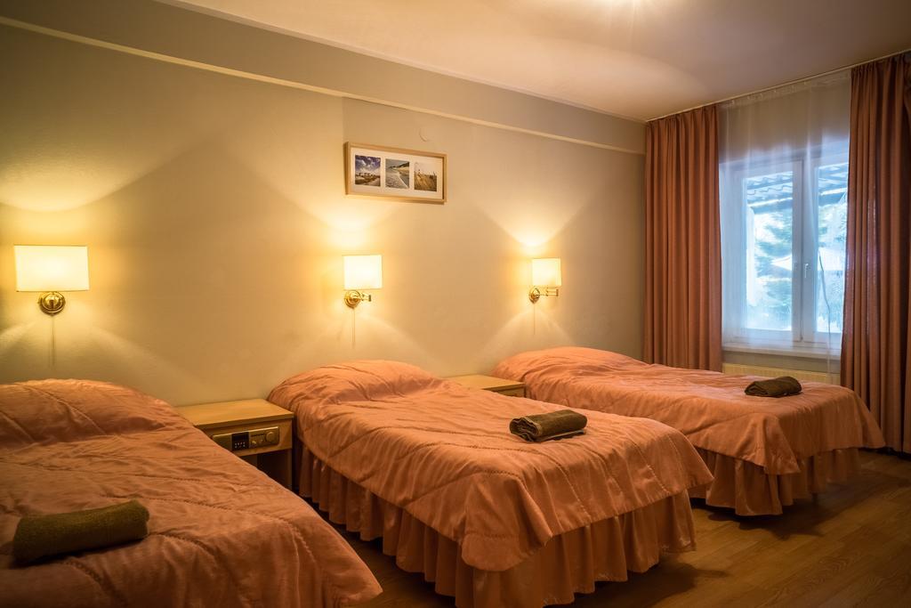 Hostel Wiselka Warsaw Ngoại thất bức ảnh